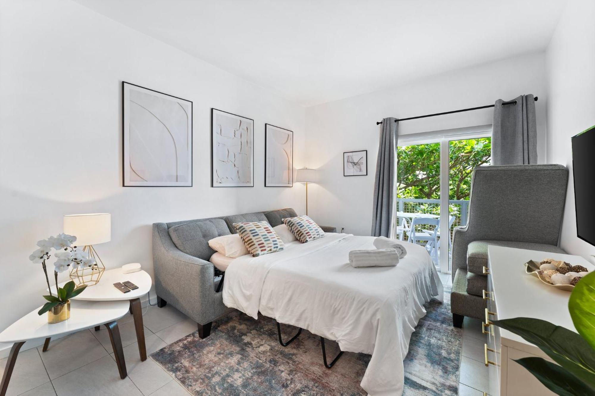 Modern In Edgewater Apartamento